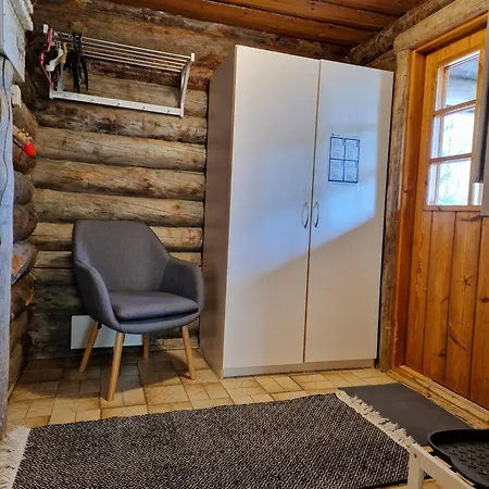 Jaenkae 16 Kovalammen Rannalla, Valaistun Ladun Vieressae Σαλέ Pudasjarvi